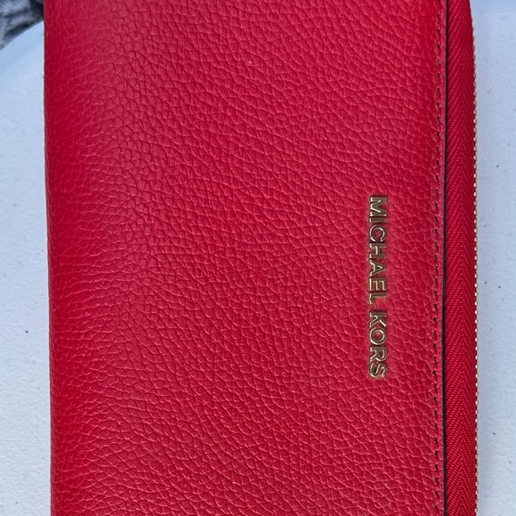 Michael Kors Red Clutch - Picture 1 of 2